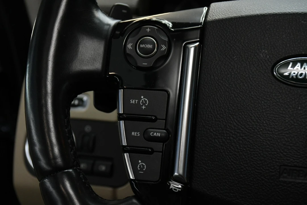 2016 Land Rover Discovery 4th Gen - Image 21 of 21