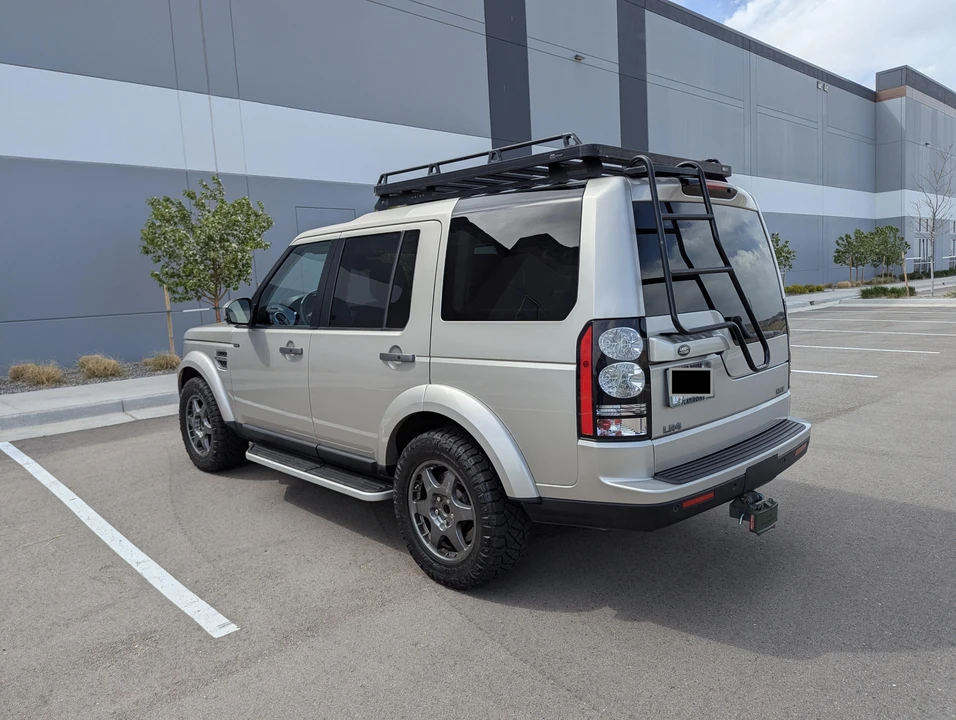 2016 Land Rover Discovery 4th Gen - Image 23 of 30