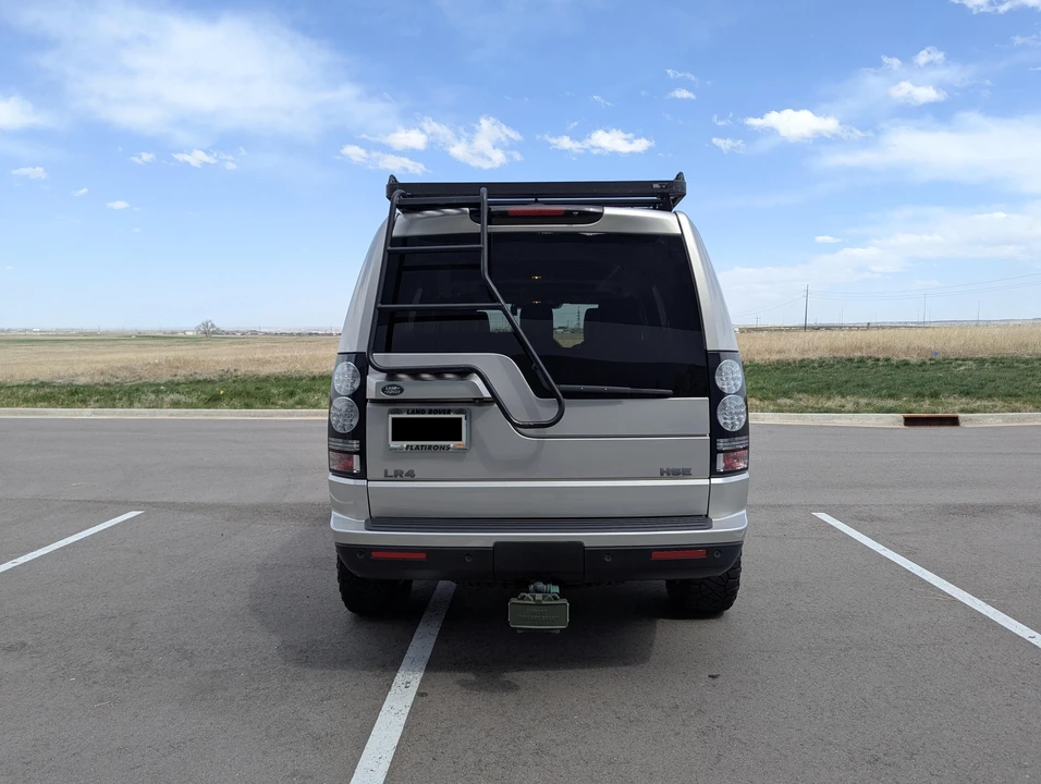 2016 Land Rover Discovery 4th Gen - Image 26 of 30