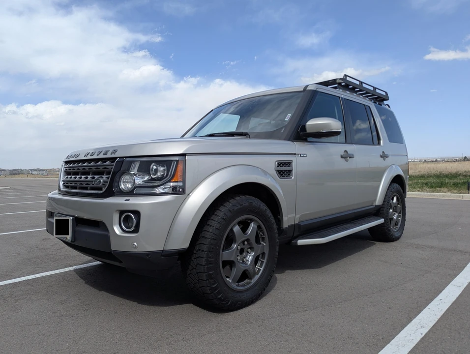 2016 Land Rover Discovery 4th Gen - Image 14 of 30