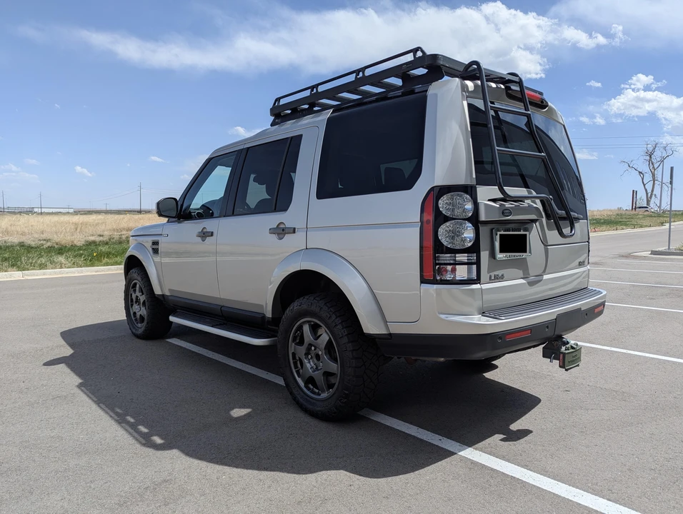 2016 Land Rover Discovery 4th Gen - Image 24 of 30