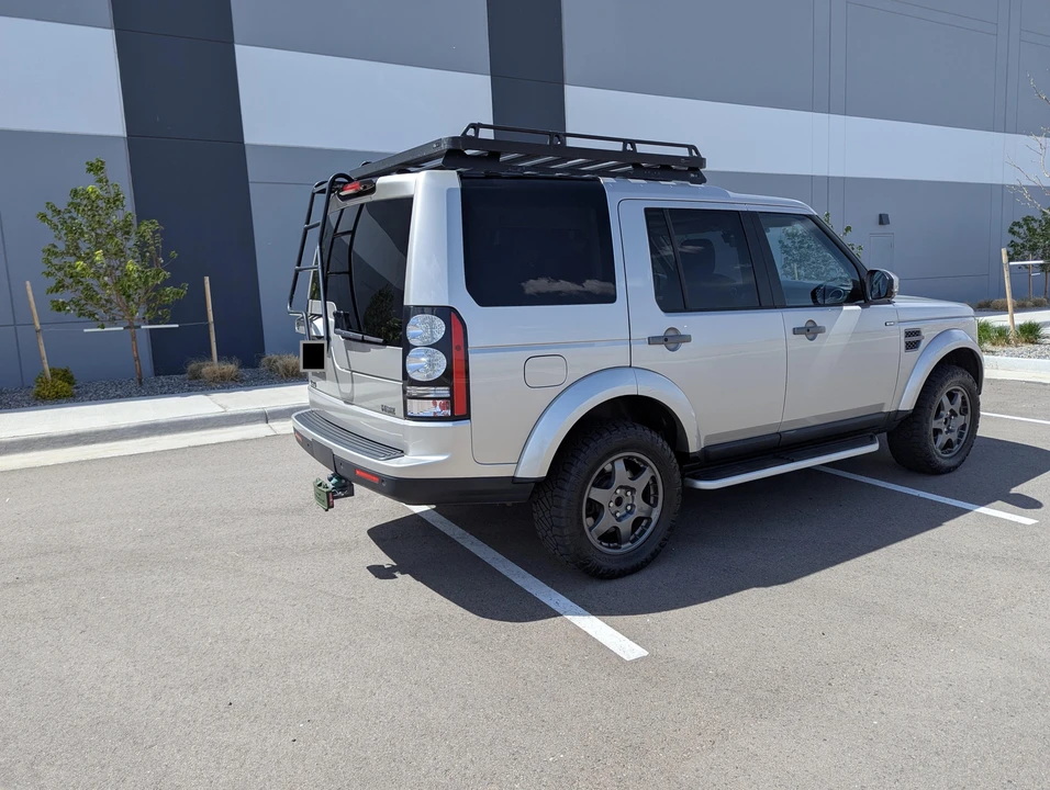 2016 Land Rover Discovery 4th Gen - Image 30 of 30