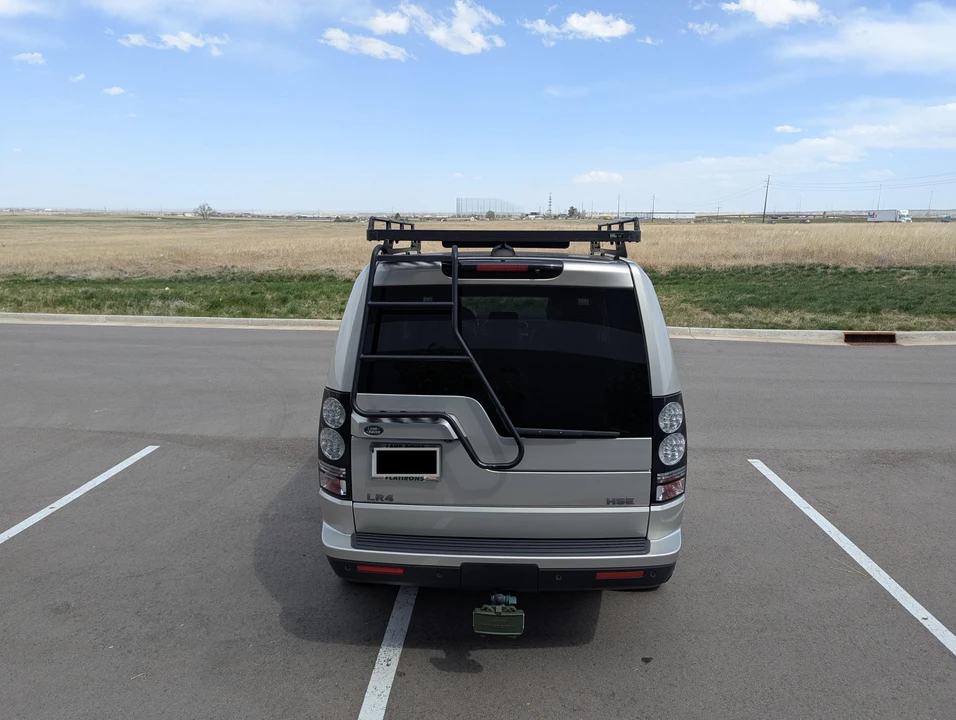 2016 Land Rover Discovery 4th Gen - Image 27 of 30