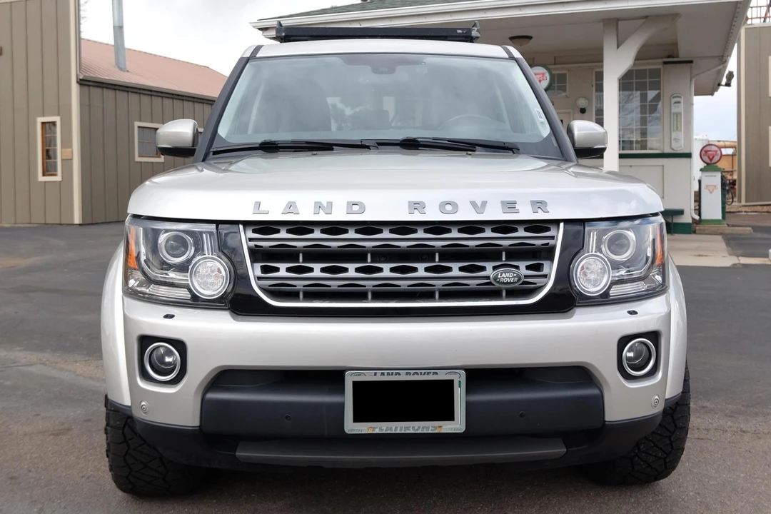 2016 Land Rover Discovery 4th Gen - Image 2 of 30