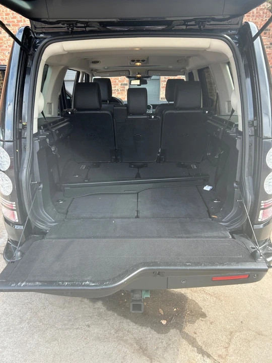 2016 Land Rover Discovery 4th Gen - Image 11 of 20