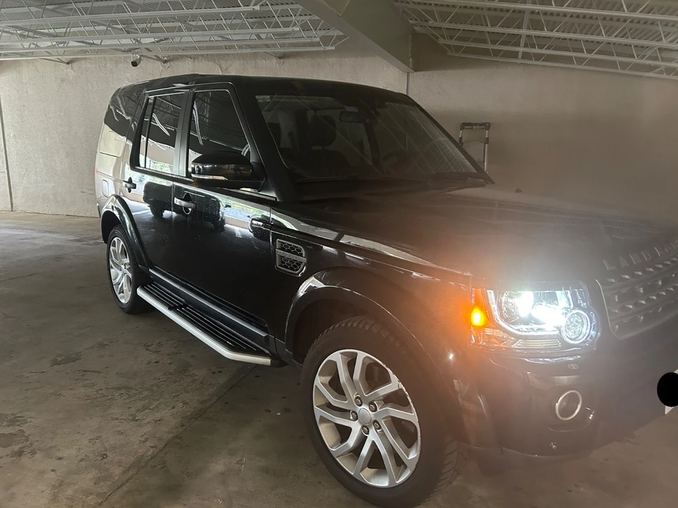 2016 Land Rover Discovery 4th Gen - Image 2 of 20