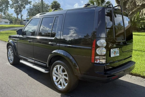 2016 Land Rover Discovery 4th Gen - Image 2 of 7