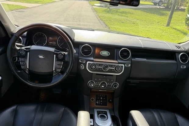 2016 Land Rover Discovery 4th Gen - Image 5 of 7
