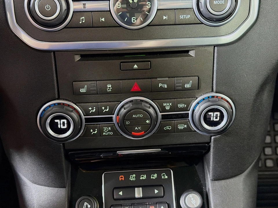 2016 Land Rover Discovery 4th Gen - Image 20 of 21