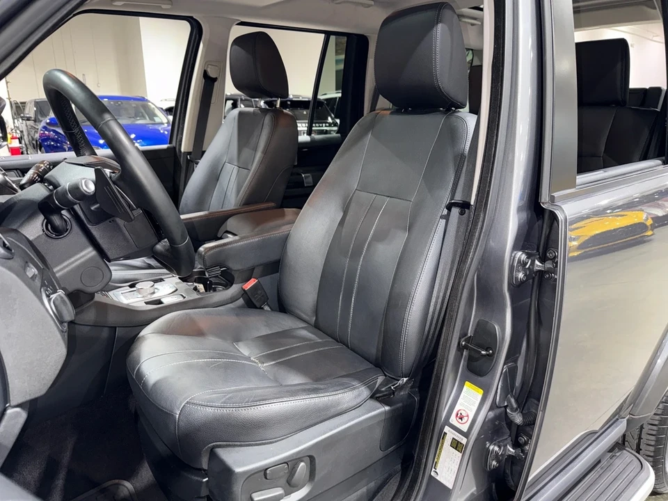 2016 Land Rover Discovery 4th Gen - Image 9 of 12