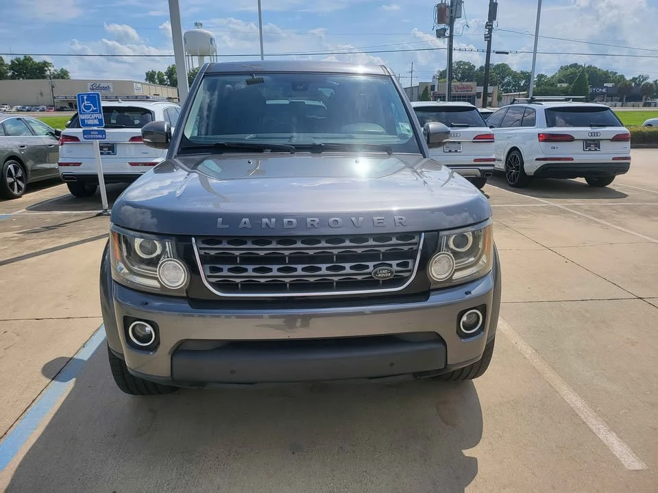 2016 Land Rover Discovery 4th Gen - Image 3 of 7