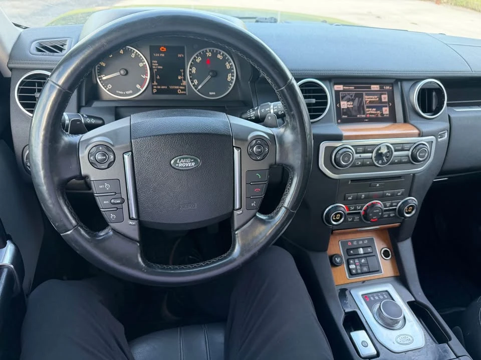 2016 Land Rover Discovery 4th Gen - Image 8 of 14
