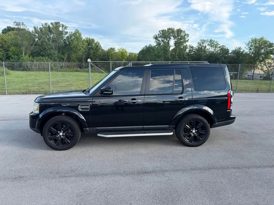 2016 Land Rover Discovery 4th Gen - Image 4 of 14