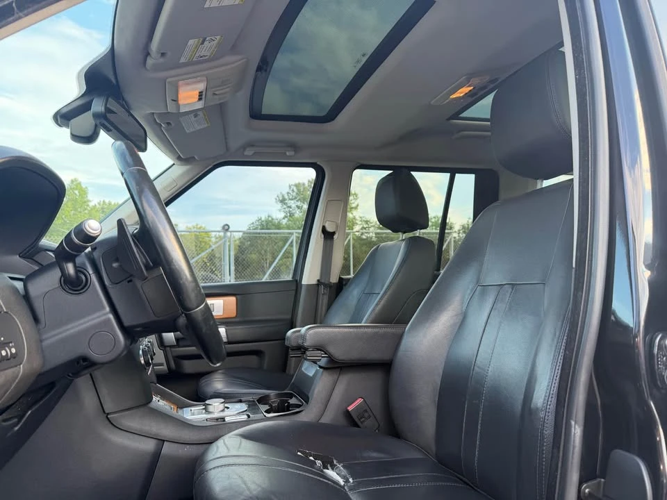 2016 Land Rover Discovery 4th Gen - Image 10 of 14