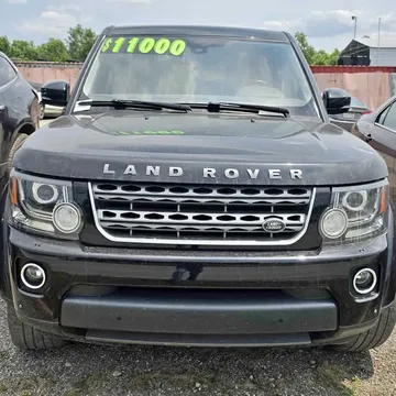 2016 Land Rover LR4 HSE Sport Utility 4D
