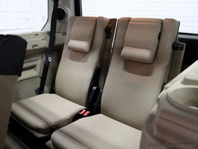 2016 Land Rover Discovery 4th Gen - Image 13 of 21