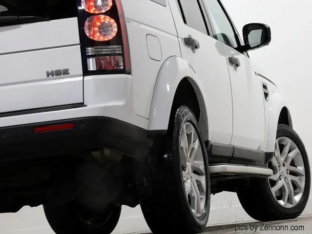2016 Land Rover Discovery 4th Gen - Image 8 of 21