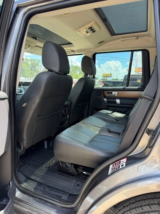2016 Land Rover Discovery 4th Gen - Image 8 of 10