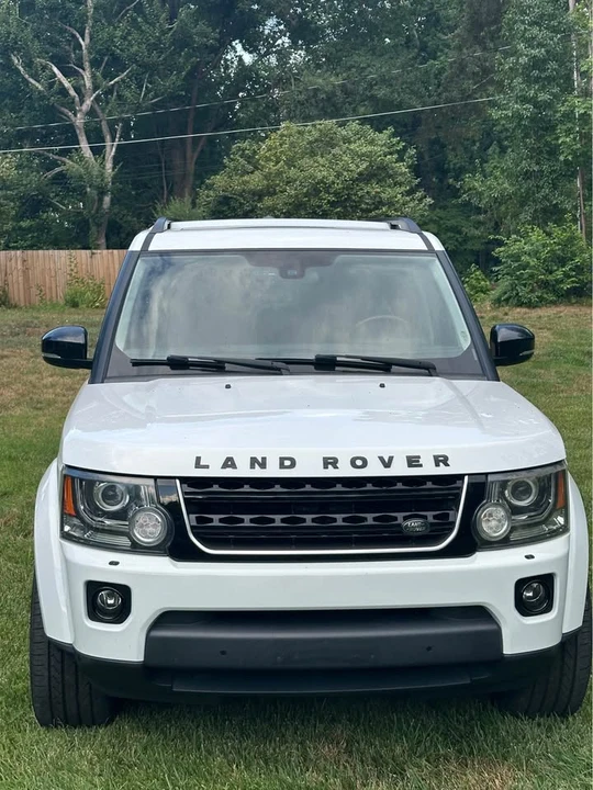 2016 Land Rover Discovery 4th Gen - Image 5 of 13