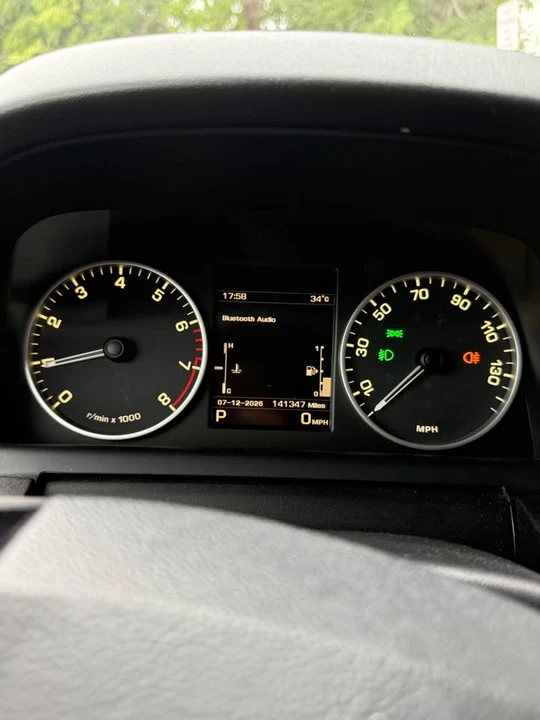 2016 Land Rover Discovery 4th Gen - Image 17 of 19