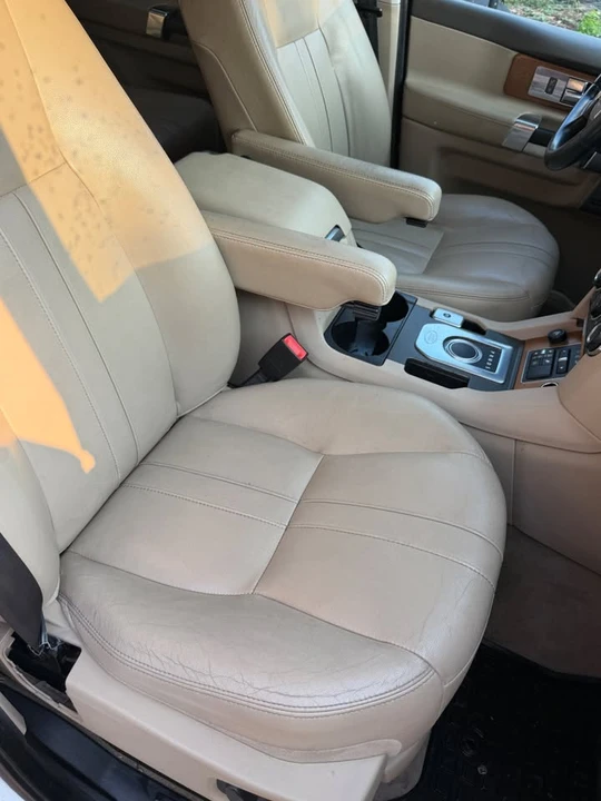 2016 Land Rover Discovery 4th Gen - Image 7 of 10