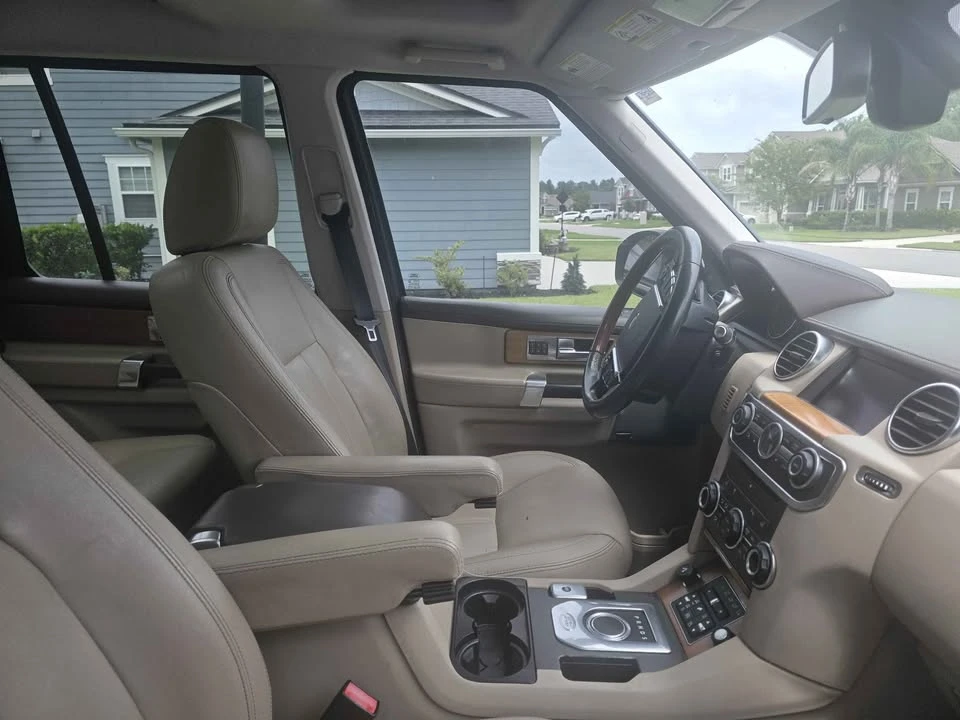 2016 Land Rover Discovery 4th Gen - Image 3 of 3