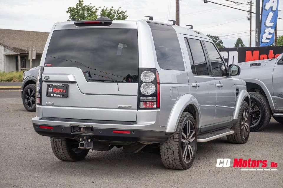 2016 Land Rover Discovery 4th Gen - Image 9 of 20