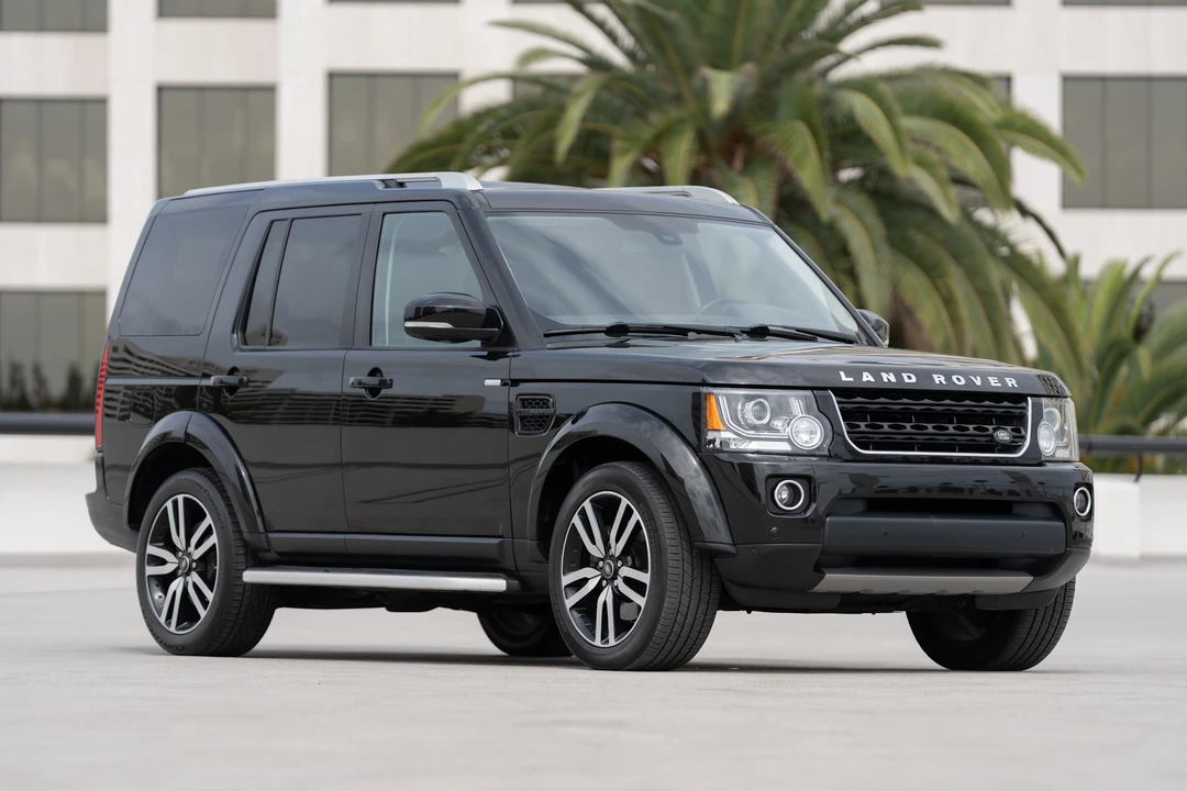 2016 Land Rover Discovery 4th Gen - Image 9 of 31
