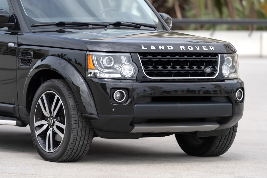 2016 Land Rover Discovery 4th Gen - Image 29 of 31