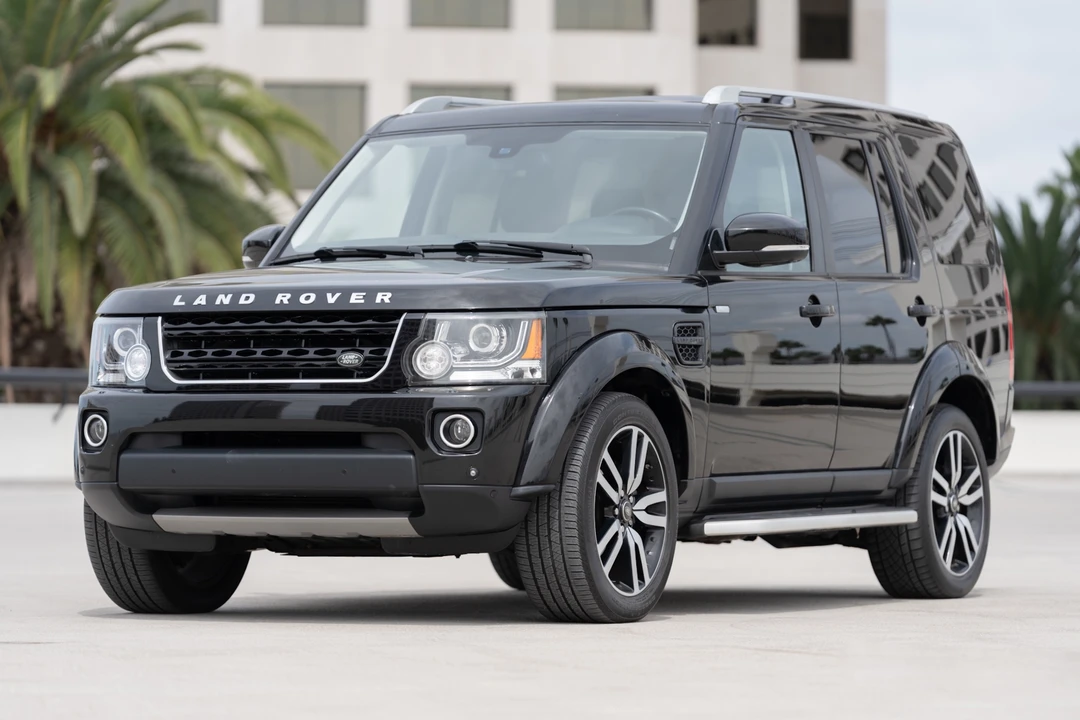 2016 Land Rover Discovery 4th Gen - Image 3 of 31
