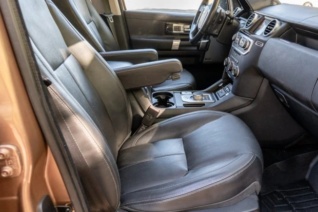 2016 Land Rover Discovery 4th Gen - Image 4 of 7