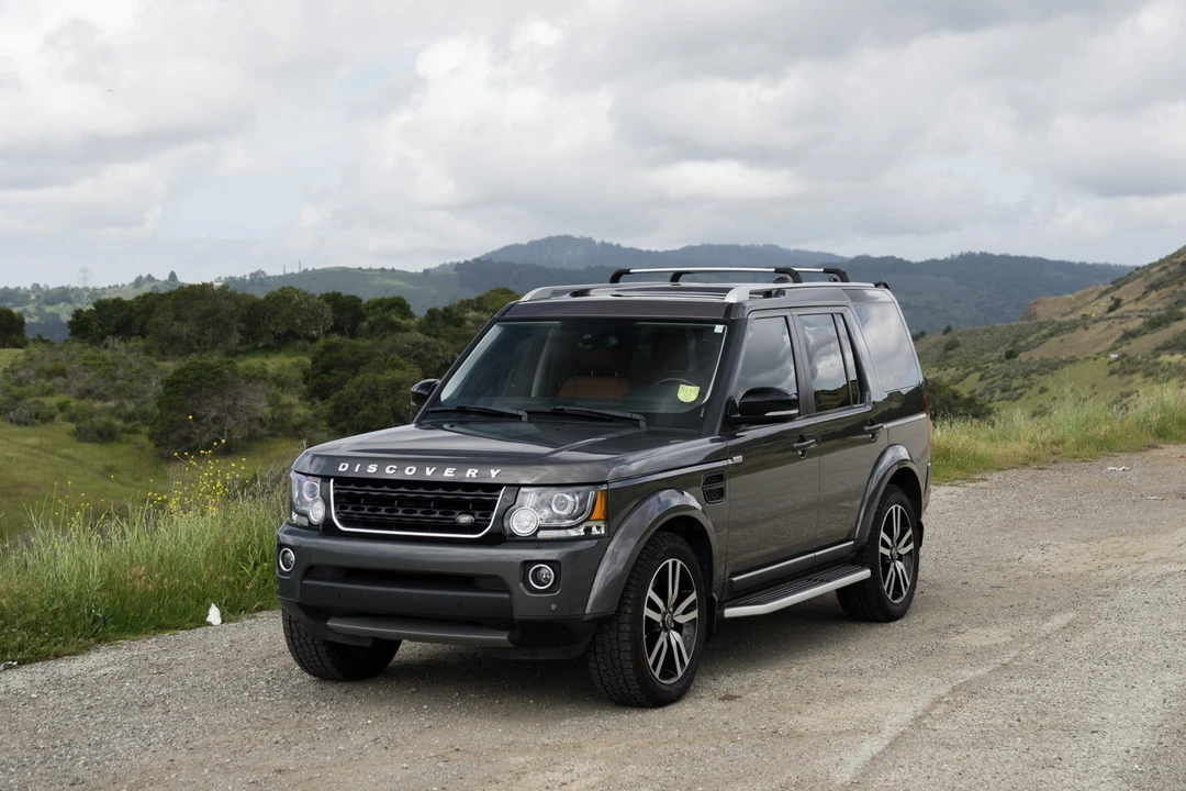 2016 Land Rover Discovery 4th Gen - Image 2 of 31