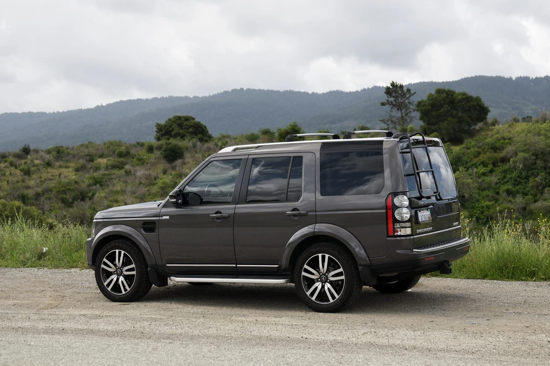 2016 Land Rover Discovery 4th Gen - Image 10 of 31