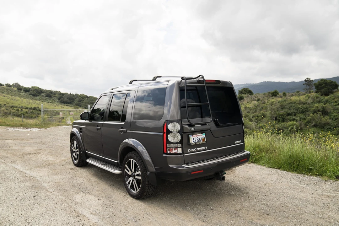 2016 Land Rover Discovery 4th Gen - Image 15 of 31