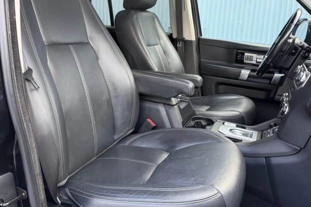 2016 Land Rover Discovery 4th Gen - Image 4 of 7