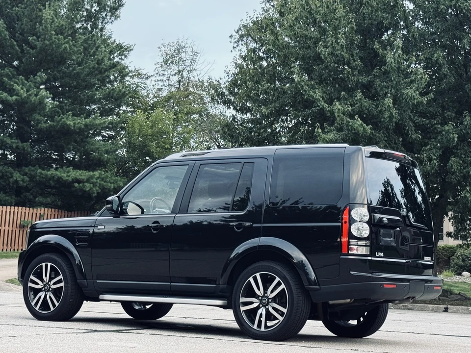 2016 Land Rover Discovery 4th Gen - Image 13 of 31