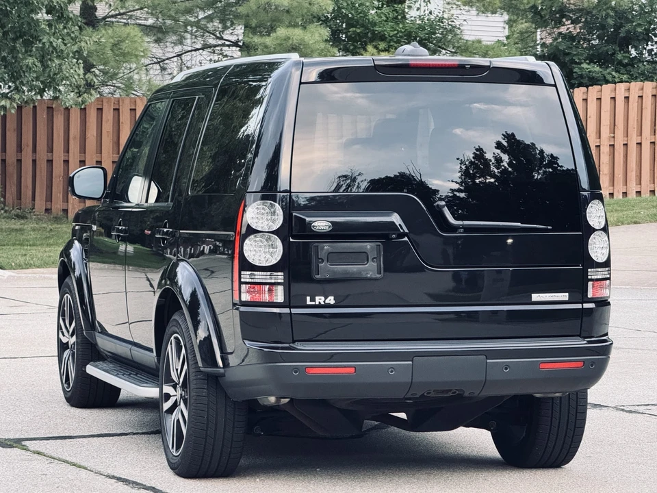 2016 Land Rover Discovery 4th Gen - Image 16 of 31