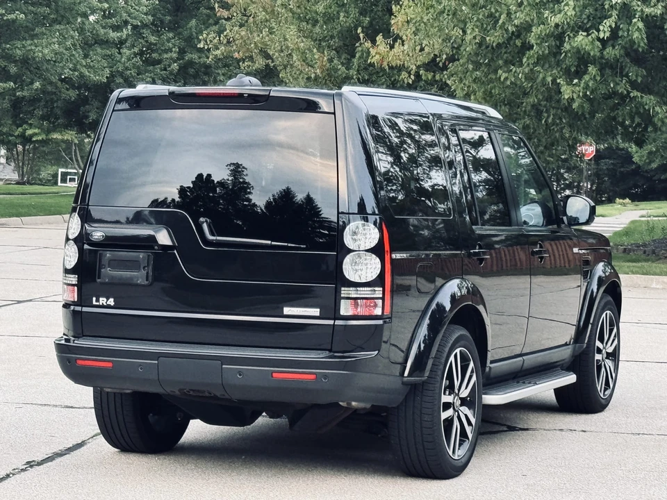 2016 Land Rover Discovery 4th Gen - Image 20 of 31