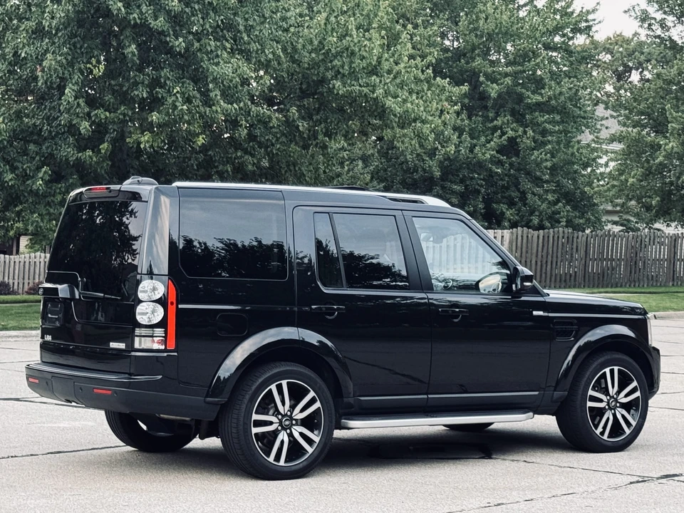 2016 Land Rover Discovery 4th Gen - Image 23 of 31
