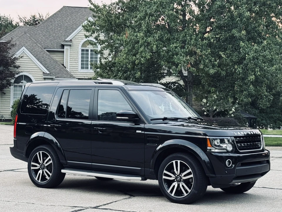 2016 Land Rover Discovery 4th Gen - Image 29 of 31