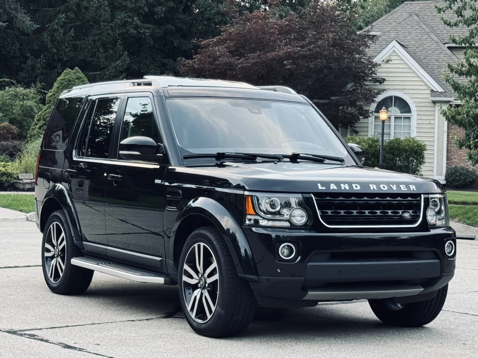 2016 Land Rover Discovery 4th Gen - Image 31 of 31