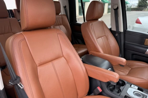 2016 Land Rover Discovery 4th Gen - Image 4 of 8