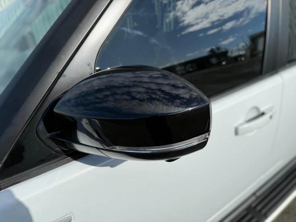 2016 Land Rover Discovery 4th Gen - Image 19 of 31