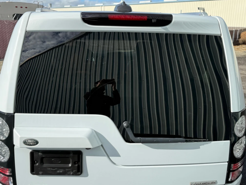 2016 Land Rover Discovery 4th Gen - Image 29 of 31