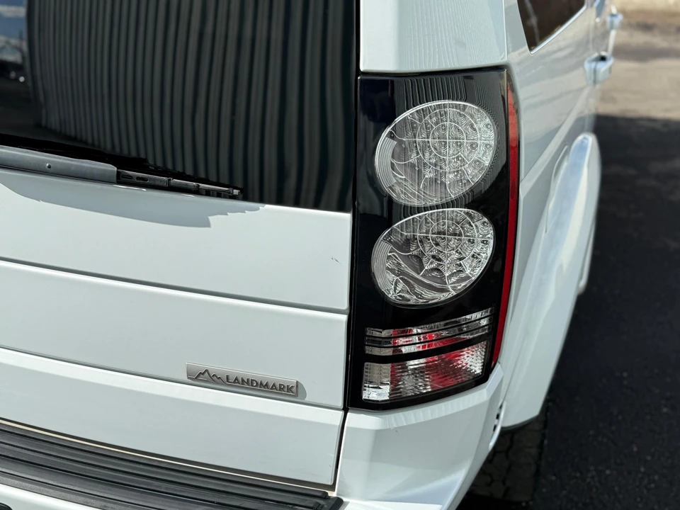 2016 Land Rover Discovery 4th Gen - Image 31 of 31