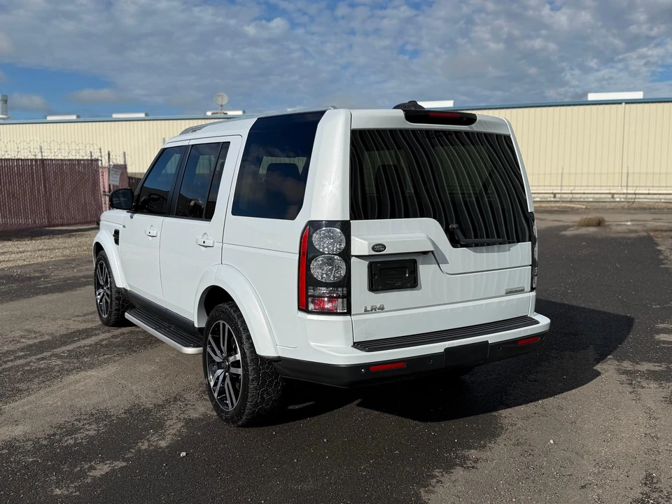 2016 Land Rover Discovery 4th Gen - Image 6 of 31