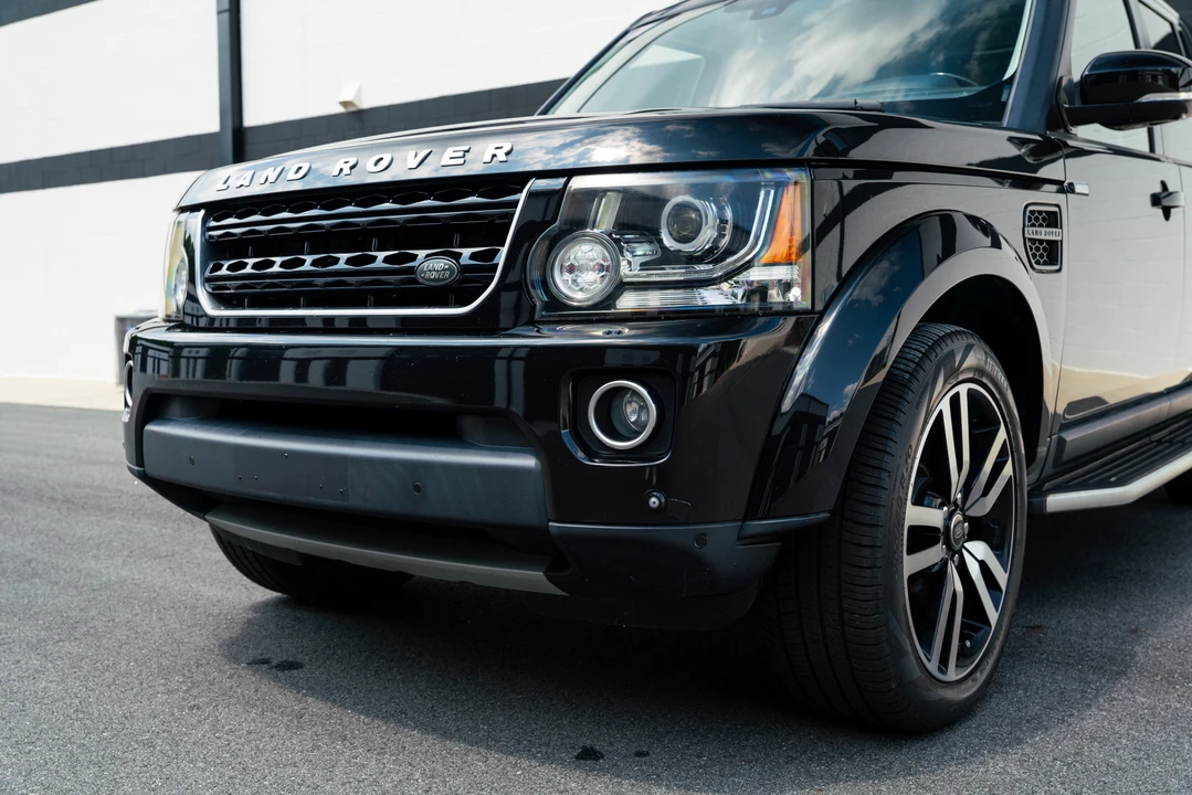 2016 Land Rover Discovery 4th Gen - Image 28 of 31