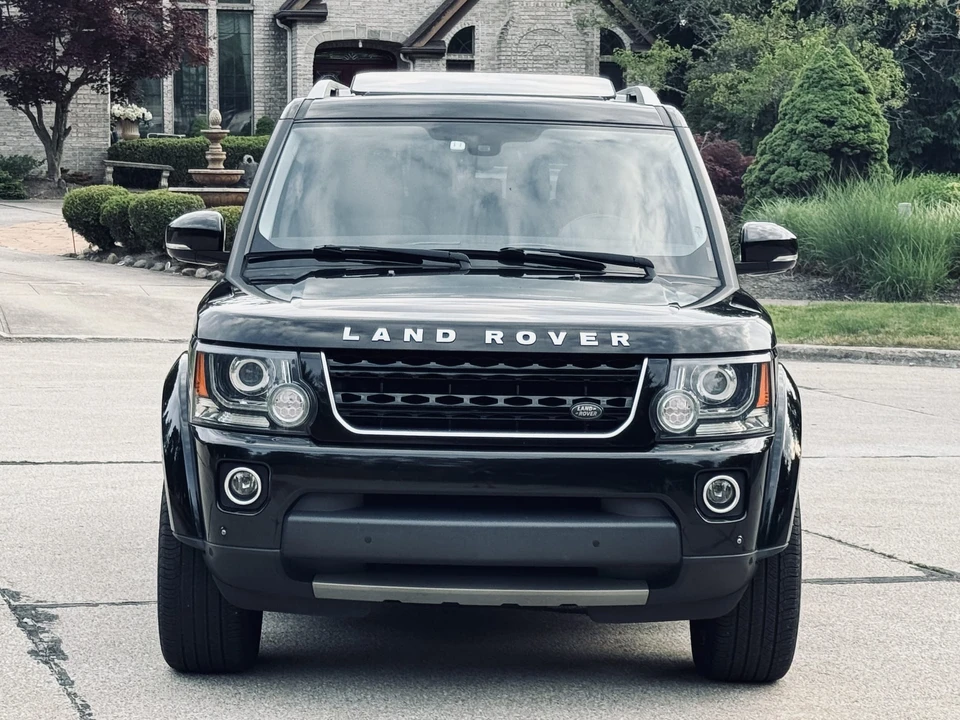 2016 Land Rover Discovery 4th Gen - Image 2 of 31