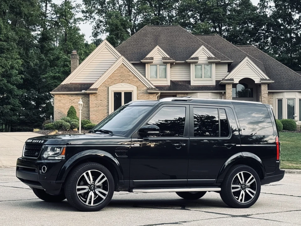 2016 Land Rover Discovery 4th Gen - Image 8 of 31