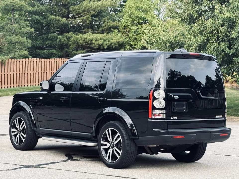 2016 Land Rover Discovery 4th Gen - Image 15 of 31